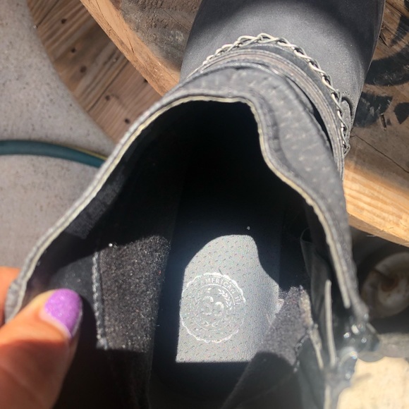 So ankle booties sz 8.5 M - Picture 8 of 11
